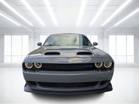 Used 2019 Dodge Challenger SRT Hellcat w/ Widebody Package image 8
