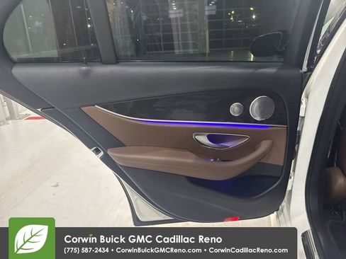 Used 2017 Mercedes-Benz E 300 image 28