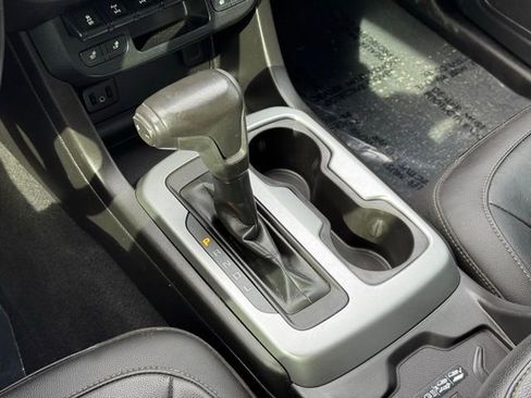 Used 2019 Chevrolet Colorado ZR2 AWD/4WD image 17