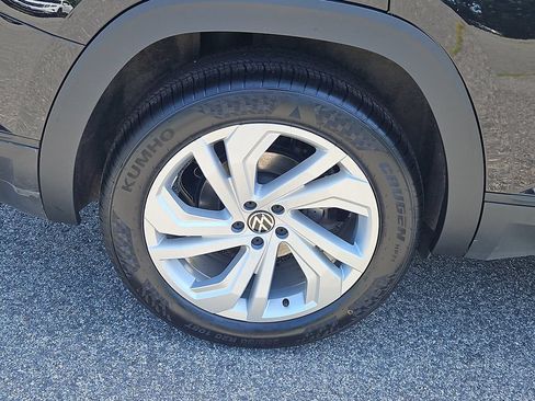 Used 2023 Volkswagen Atlas SE AWD/4WD image 9