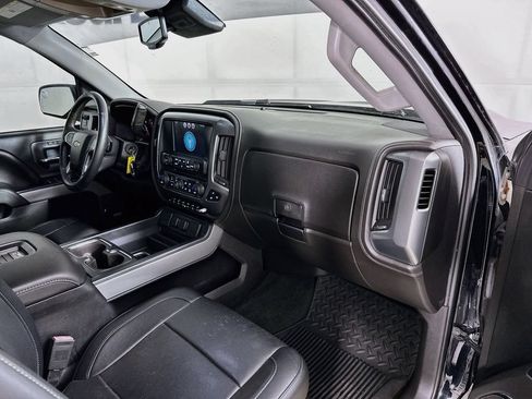 Used 2016 Chevrolet Silverado 1500 LTZ Z71 w/ LTZ Plus Package AWD/4WD image 34