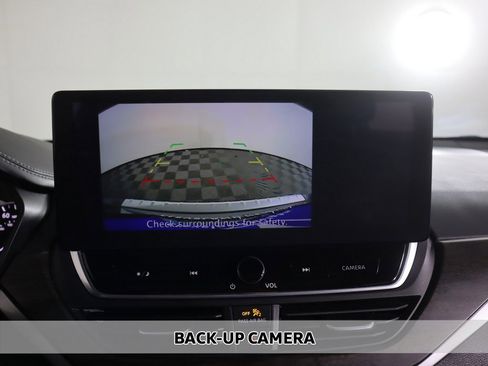 Used 2023 Nissan Altima 2.5 SV w/ SV Premium Package image 6