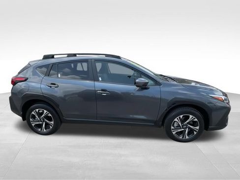 Used 2024 Subaru Crosstrek 2.0i Premium AWD/4WD image 9