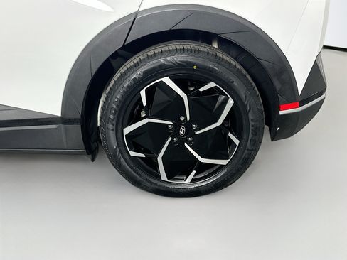 Used 2024 Hyundai Ioniq 5 SEL RWD image 11