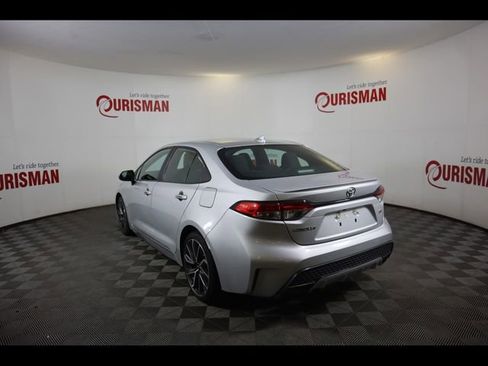 Used 2022 Toyota Corolla SE FWD image 8