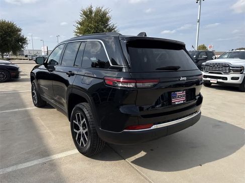 New 2025 Jeep Grand Cherokee Limited image 4
