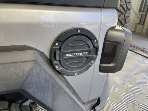 Used 2021 Jeep Wrangler Sport AWD/4WD image 19