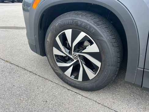 Certified 2026 Volkswagen Tiguan S FWD image 20