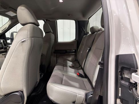 Used 2020 Ford F250 XL w/ Power Equipment Group image 13