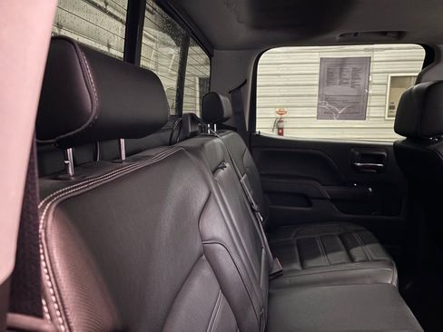 Used 2017 GMC Sierra 1500 Denali w/ Denali Ultimate Package image 33