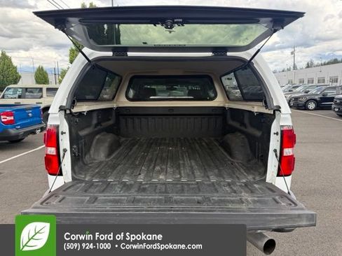 Used 2019 GMC Sierra 3500 SLT w/ Duramax Plus Package AWD/4WD image 18