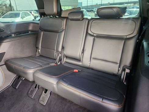 Used 2025 Ford Expedition Tremor image 19