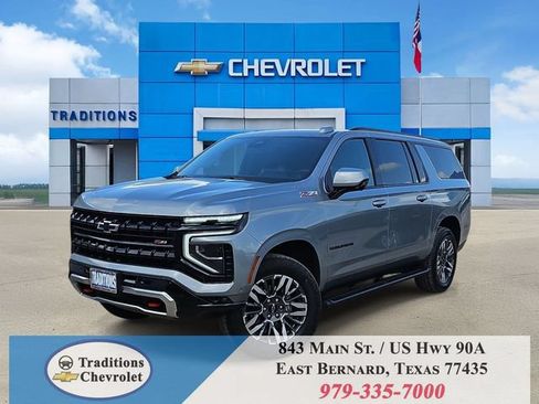 Used 2025 Chevrolet Suburban Z71 AWD/4WD image 1