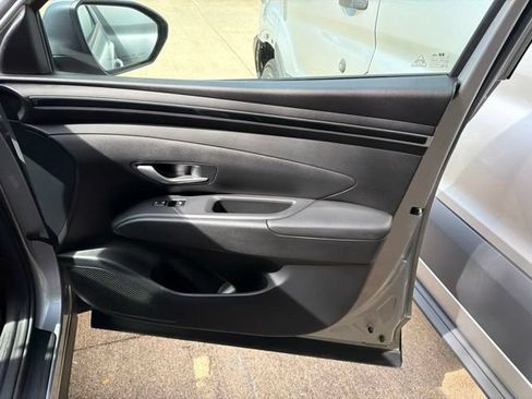 Used 2022 Hyundai Tucson SE FWD image 21