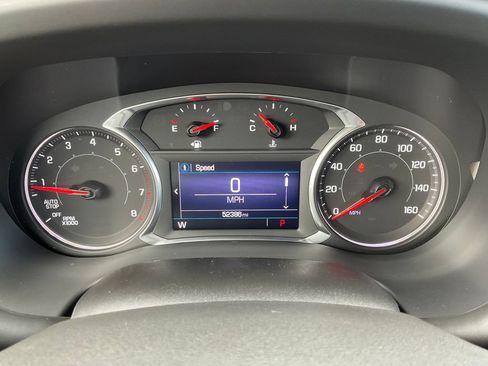 Certified 2021 GMC Acadia SLE w/ Driver Convenience Package AWD/4WD image 9