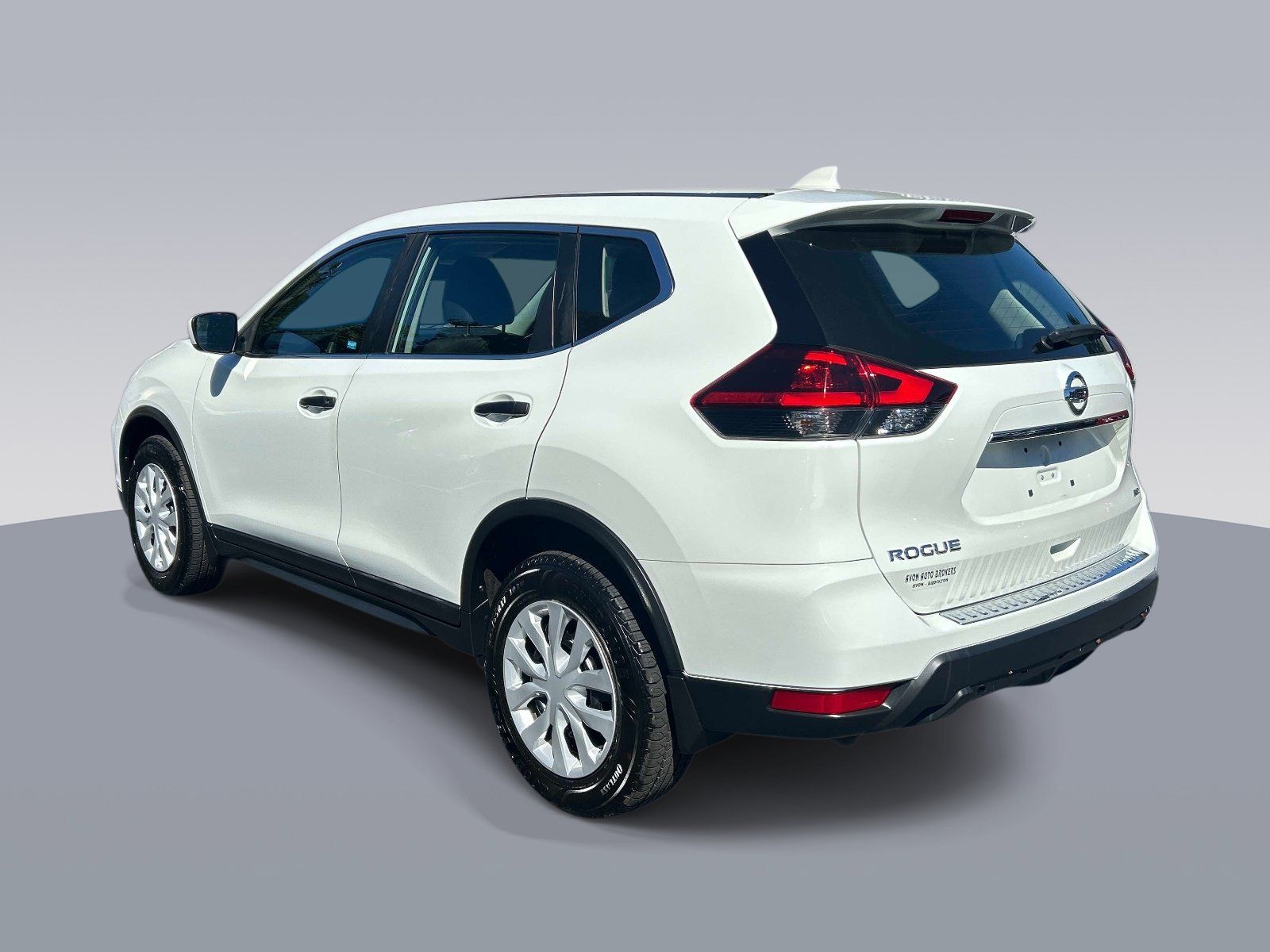 Used 2018 Nissan Rogue S AWD/4WD image 5