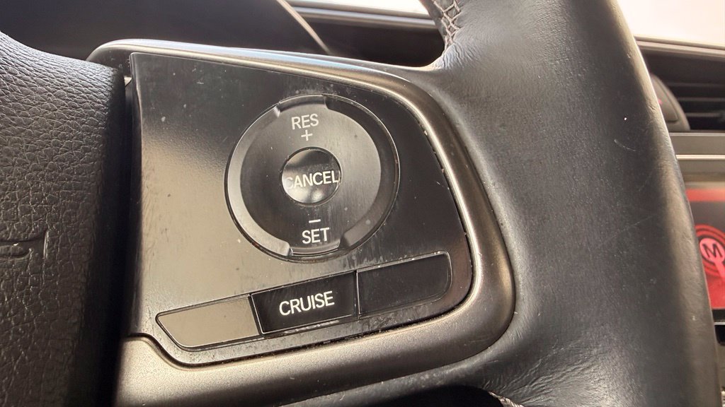 Used 2018 Honda Civic Sport image 29