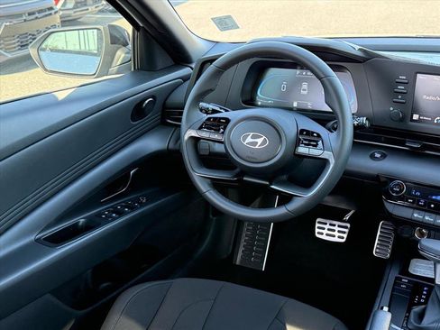 New 2026 Hyundai Elantra Sport FWD image 10