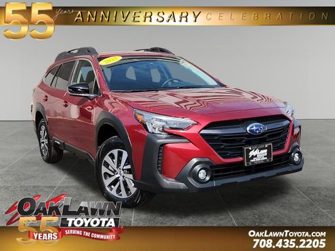 Used 2025 Subaru Outback Premium image 1