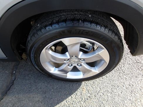 Used 2018 Honda HR-V LX image 25