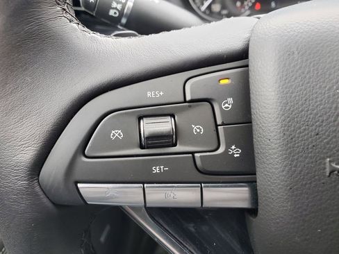 Certified 2024 Cadillac XT6 Premium Luxury w/ LPO, Floor Liner Package AWD/4WD image 14