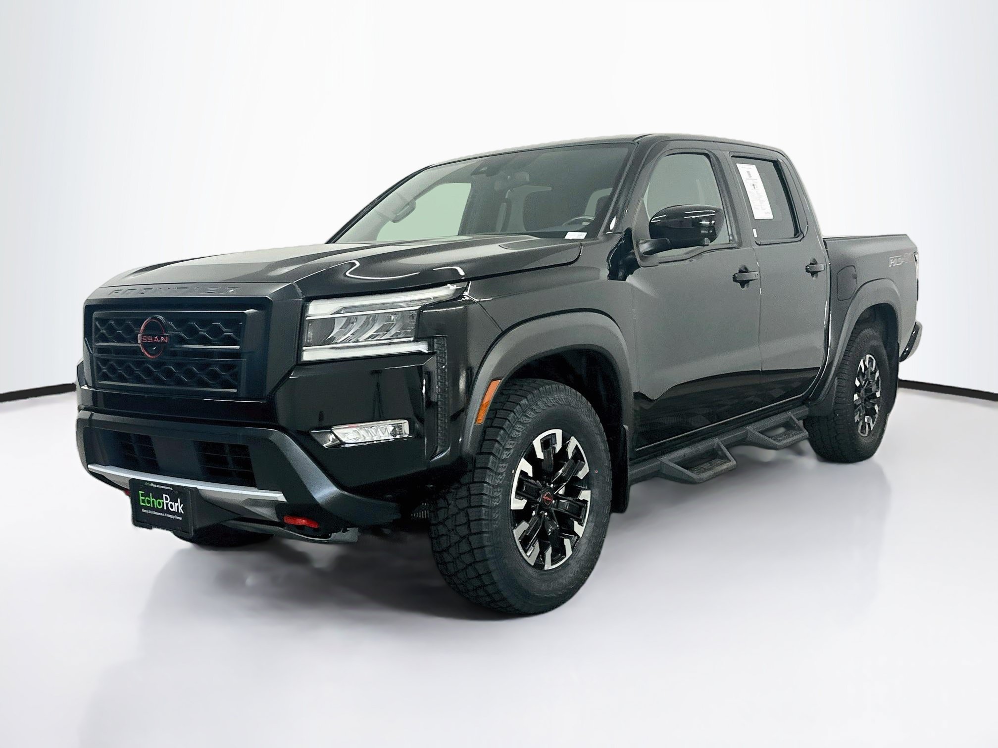 Used 2023 Nissan Frontier PRO-4X w/ Pro Convenience Package AWD/4WD image 3
