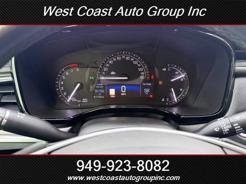 Used 2017 Cadillac XT5 Luxury w/ Driver Awareness Package FWD image 24