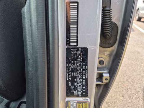 Used 2025 Kia K4 FWD image 35