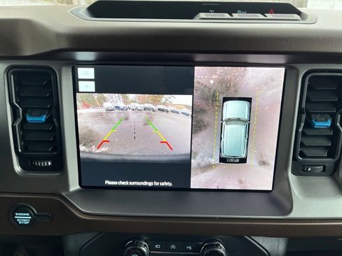 Used 2023 Ford Bronco Outer Banks image 24