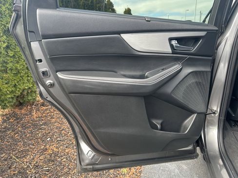 Used 2024 Acura MDX SH-AWD w/ Technology Package image 9