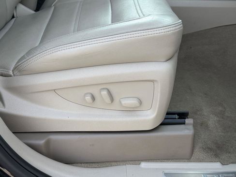 Used 2017 GMC Yukon XL Denali w/ Open Road Package image 54