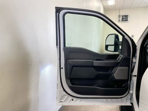 Used 2025 Ford F450 Lariat w/ Lariat Ultimate Package image 15