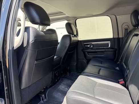 Used 2018 RAM 2500 Laramie w/ Sport Appearance Group AWD/4WD image 44