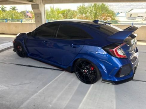 Used 2019 Honda Civic Type R image 18