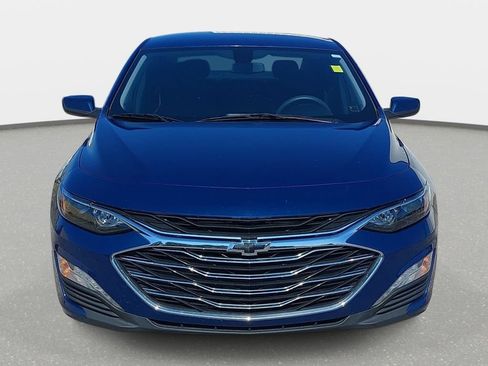 Used 2019 Chevrolet Malibu LT w/ Driver Confidence Package FWD image 2