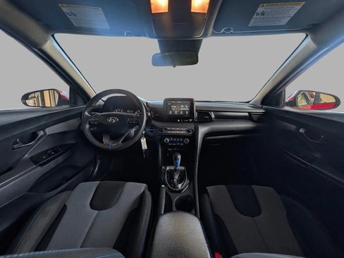 Used 2019 Hyundai Veloster 2.0 FWD image 27
