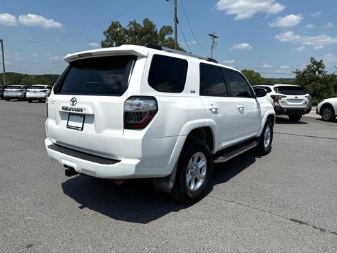 Used 2019 Toyota 4Runner SR5 image 6