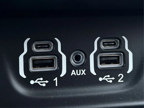 Used 2020 RAM 1500 Sport w/ Level 2 Equipment Group AWD/4WD image 44