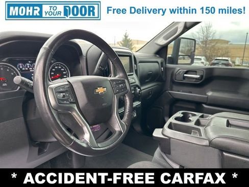 Used 2019 Chevrolet Silverado 1500 Custom w/ Custom Value Package image 10