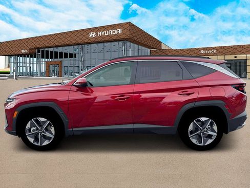 New 2026 Hyundai Tucson SEL FWD image 3