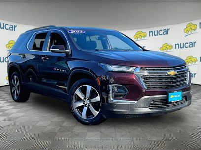Used 2023 Chevrolet Traverse LT w/ LT Premium Package