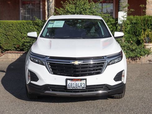 Used 2023 Chevrolet Equinox LT w/ Driver Convenience Package FWD image 3
