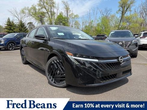 New 2026 Nissan Sentra SR w/ Floor Mat Package FWD image 1