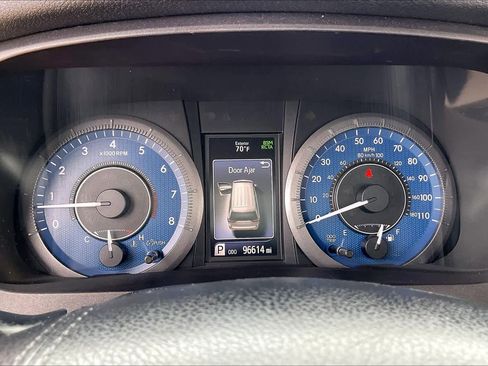 Used 2020 Toyota Sienna Limited Premium FWD image 50