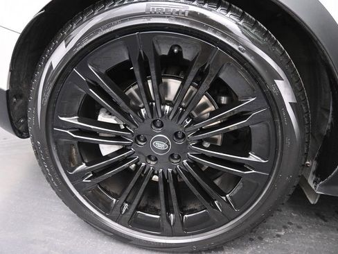 Used 2024 Land Rover Range Rover Sport SE AWD/4WD image 14
