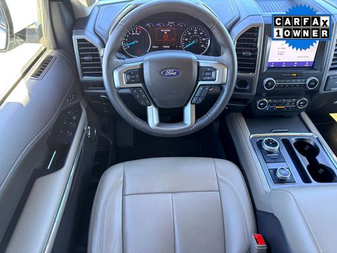 Used 2021 Ford Expedition XLT image 22