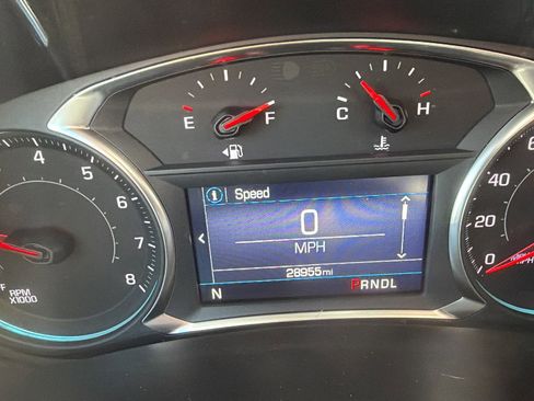 Used 2024 Chevrolet Equinox LS w/ LS Convenience Package FWD image 8