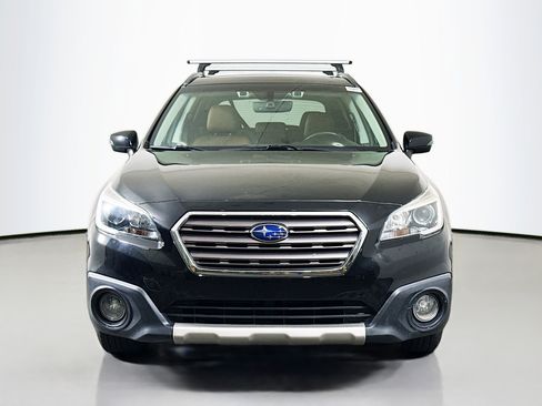 Used 2017 Subaru Outback 2.5i Touring w/ Popular Package #5A AWD/4WD image 2