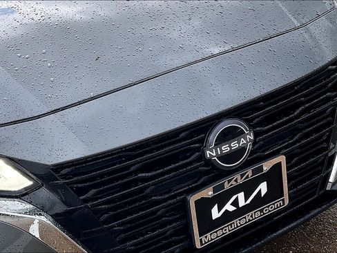 Used 2025 Nissan Altima 2.5 SV image 32