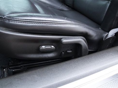 Used 2005 Chevrolet Corvette Coupe w/ Preferred Equipment Group image 18